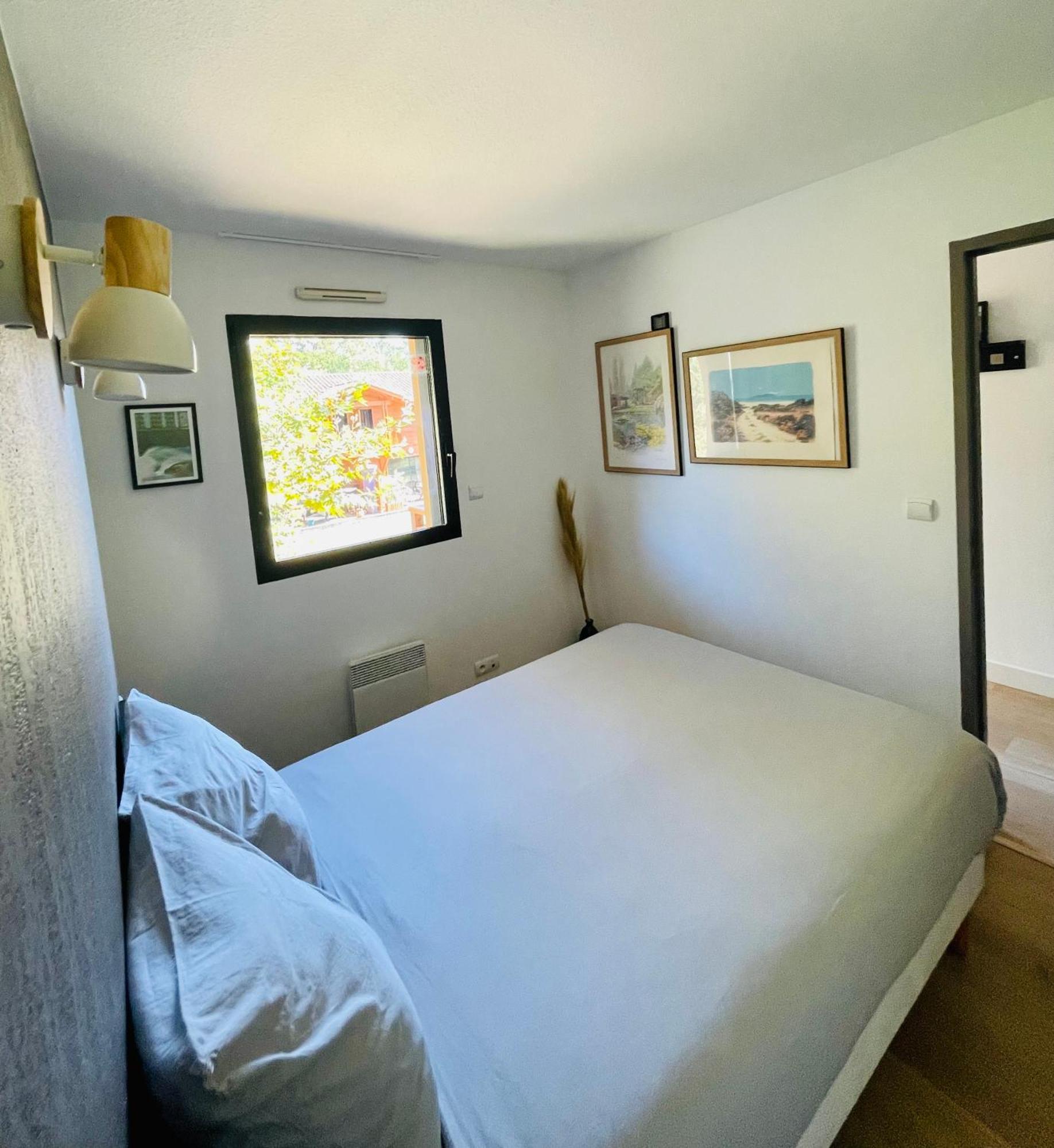 Bel Appartement Cosy Dans Residence Avec Piscine 5 Minutes Plage Messanges  Luaran gambar